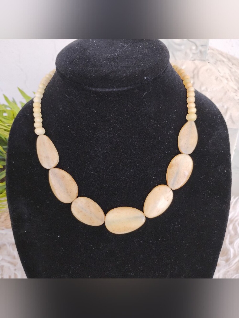 Cream Bead Oval Statement Necklace